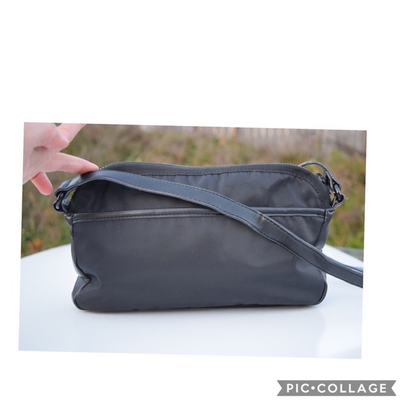 French connection cross body bag - Picture 2 of 8